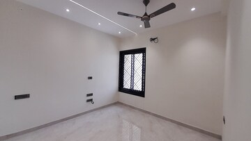 Room in 4 BHK Villa at Dumartarai – for Rent