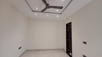 Room in 4 BHK Villa at Dumartarai – for Rent