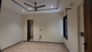Room in 4 BHK Villa at Dumartarai – for Rent