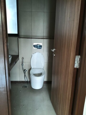 Bathroom in 3 BHK Apartment at Shapoorji Pallonji Vicinia, Powai – for Rent
