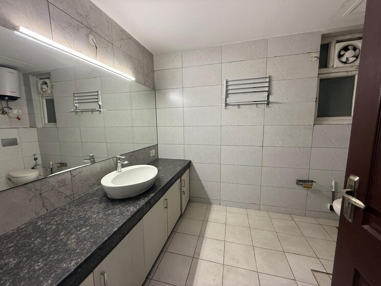 Attached Bathroom, 3c-lotus-300 4 Bedroom 4644 Sq.Ft. Apartment In Sector 107 Noida 9030273