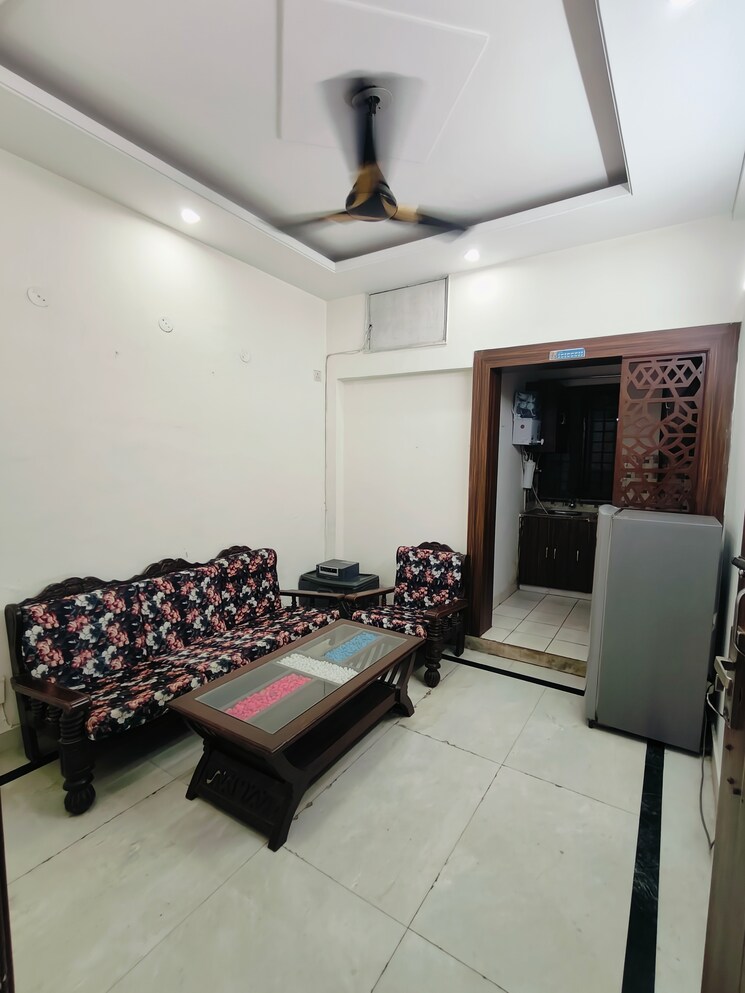 Living Room, sushant-vyapaar-kendra 1 Bedroom 540 Sq.Ft. Builder Floor In Sector 43 Gurgaon 9030263