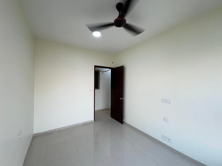 Room, kalpataru-paramount 2 Bedroom 711 Sq.Ft. Apartment In Kapur Bawdi Thane 9030291