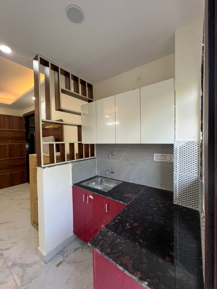 Kitchen, sushant-vyapaar-kendra 1 RK 350 Sq.Ft. Builder Floor In Sector 43 Gurgaon 9030300