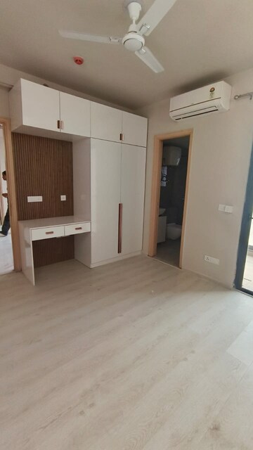 Room in 3 BHK Apartment at M3M Sky City, Sector 65 – for Rent