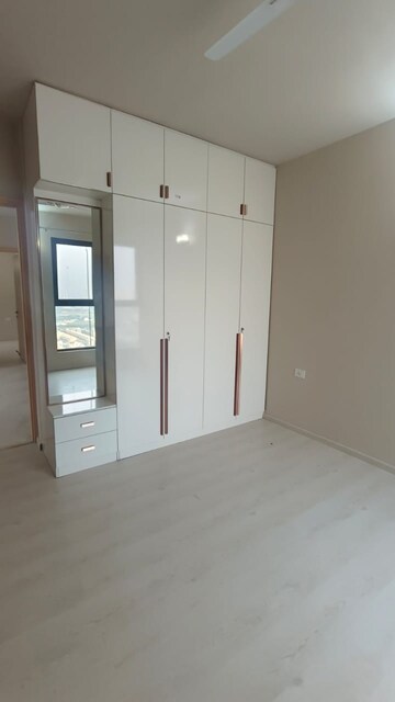 Room in 3 BHK Apartment at M3M Sky City, Sector 65 – for Rent
