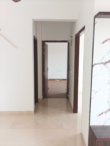 Room in 2 BHK Apartment at Ace City, Sector 1 Greater Noida – for Rent