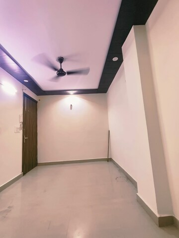 2 BHK Builder Floor For Rent in Dwarka Mor