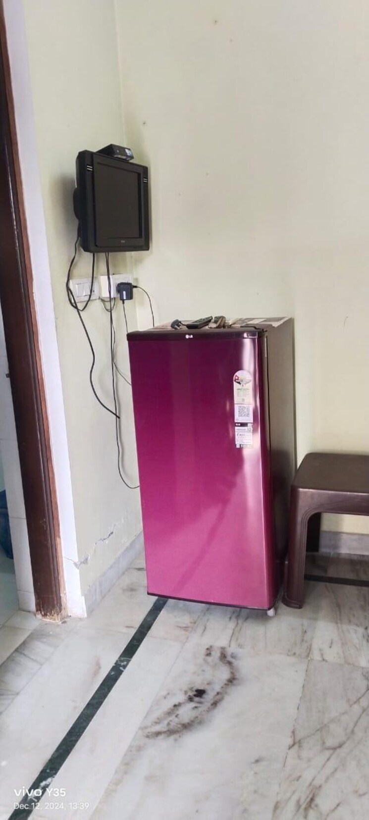 undefined, gomti nagar 1 RK 300 Sq.Ft. Builder Floor In Gomti Nagar Lucknow 9030375