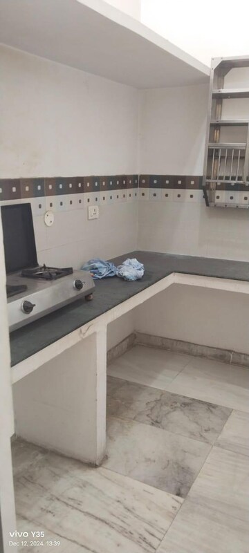 Kitchen in 1 RK Builder Floor at Gomti Nagar – for Rent