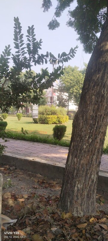 1 RK Builder Floor – Garden View at Gomti Nagar - for Rent