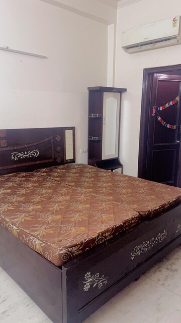 Bedroom in 2 BHK Independent House at RWA Apartments Sector 40, Sector 40 – for Rent