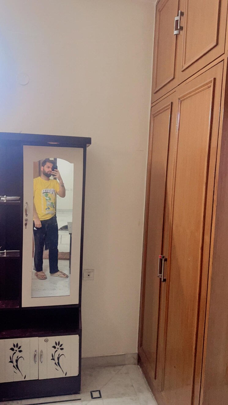 undefined, rwa-apartments-sector-40 2 Bedroom 250 Sq.Mt. Independent House In Sector 40 Noida 9030389