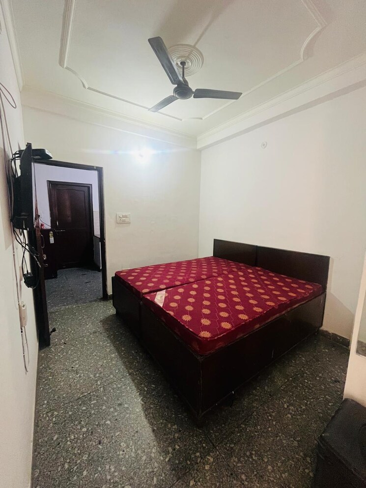 Bedroom, sushant-vyapaar-kendra 1.5 Bedroom 560 Sq.Ft. Builder Floor In Sector 43 Gurgaon 9030390