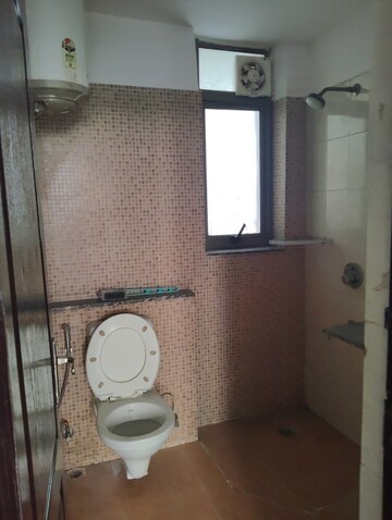 Bathroom in 2 BHK Apartment at Unitech The Residences Sector 33, Sector 33 – for Rent