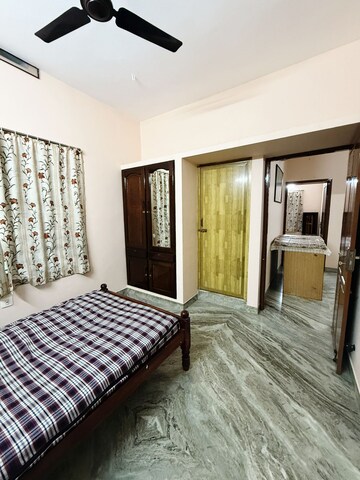Bedroom in 3 BHK Independent House at Pmg – for Rent