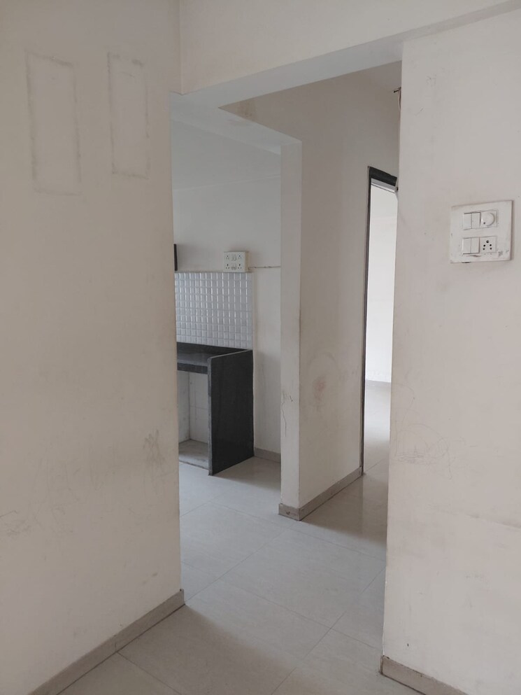 Kitchen, rosa-gardenia 2.5 Bedroom 600 Sq.Ft. Apartment In Anand Nagar Thane 9030461