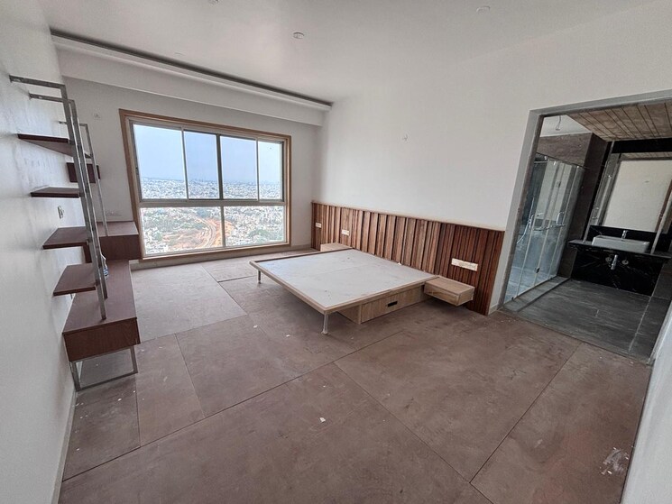  Parking, snn-clermont 4 Bedroom 4000 Sq.Ft. Penthouse In Hebbal Bangalore 9030437