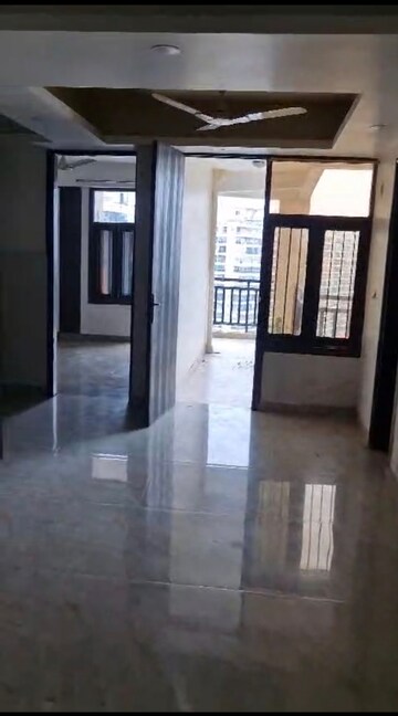 Room in 3 BHK Apartment at Arocon Golf Ville, Sain Vihar – for Rent
