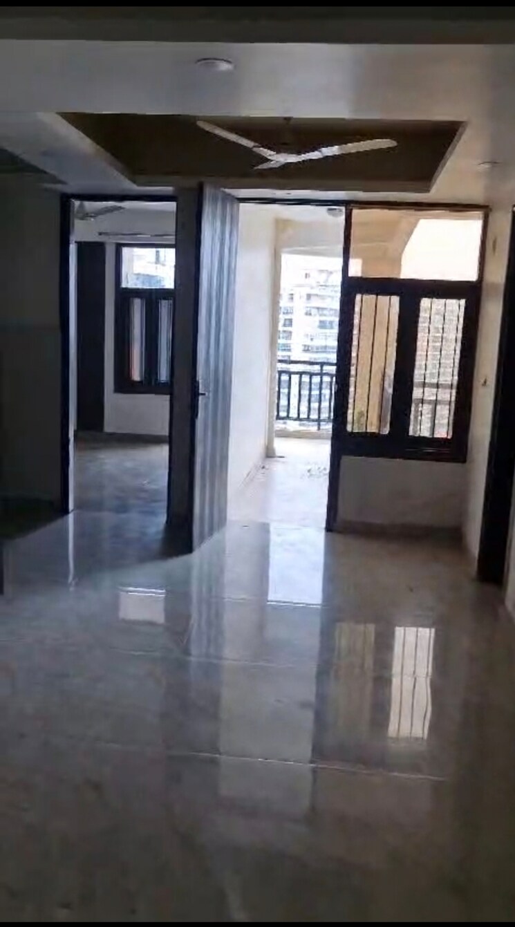 Room, arocon-golf-ville 3 Bedroom 1880 Sq.Ft. Apartment In Sain Vihar Ghaziabad 9030450