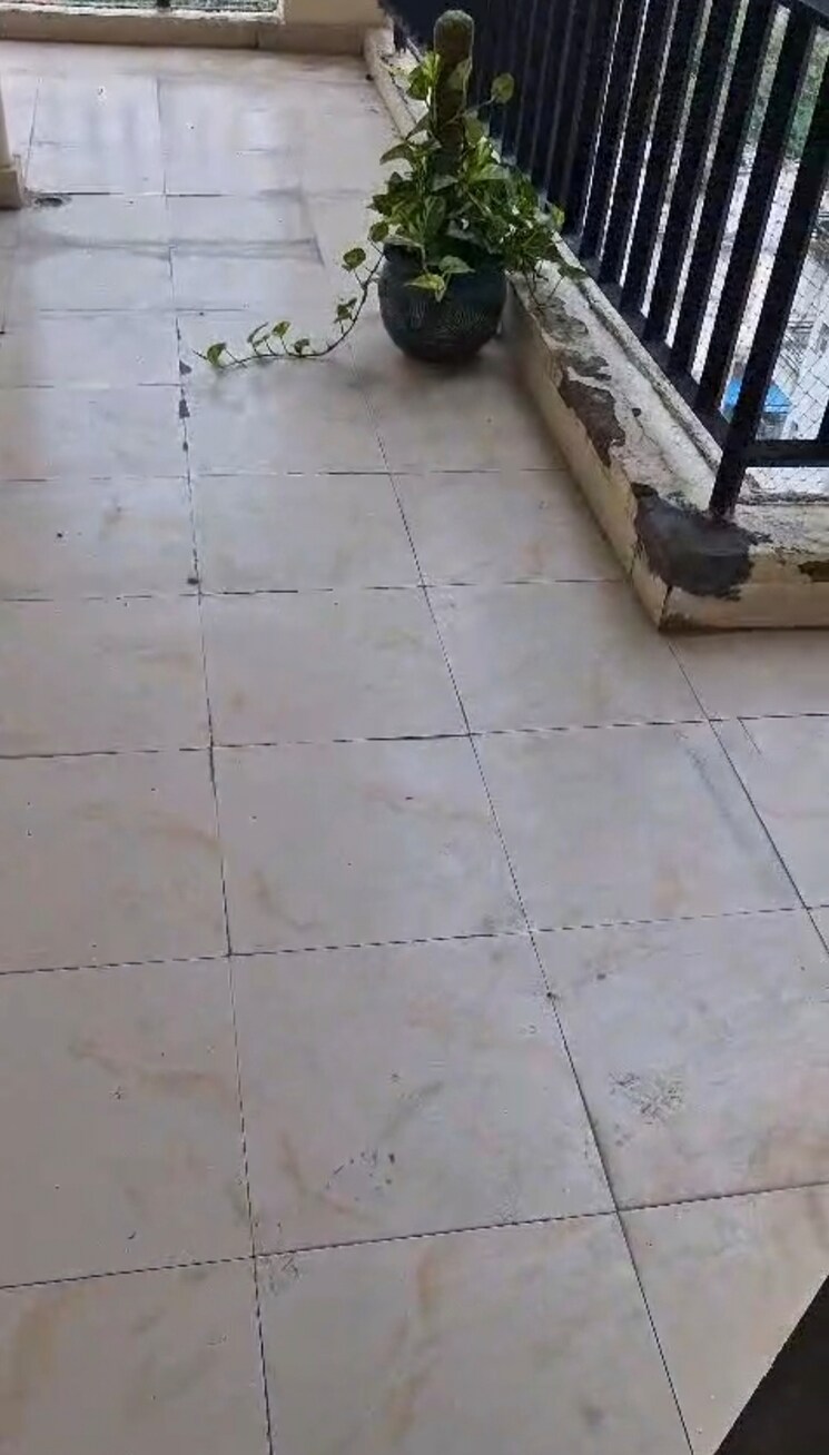 Other, arocon-golf-ville 3 Bedroom 1880 Sq.Ft. Apartment In Sain Vihar Ghaziabad 9030450