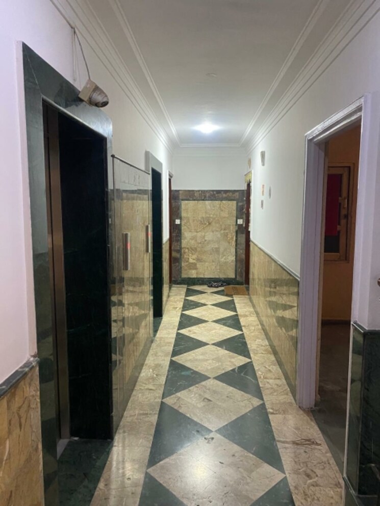 Other, hiranandani-gardens-valencia 3 Bedroom 1450 Sq.Ft. Apartment In Powai Mumbai 9030458