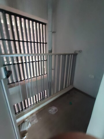  2 BHK Apartment at Tata Serein, Pokhran Road No Two – for Rent