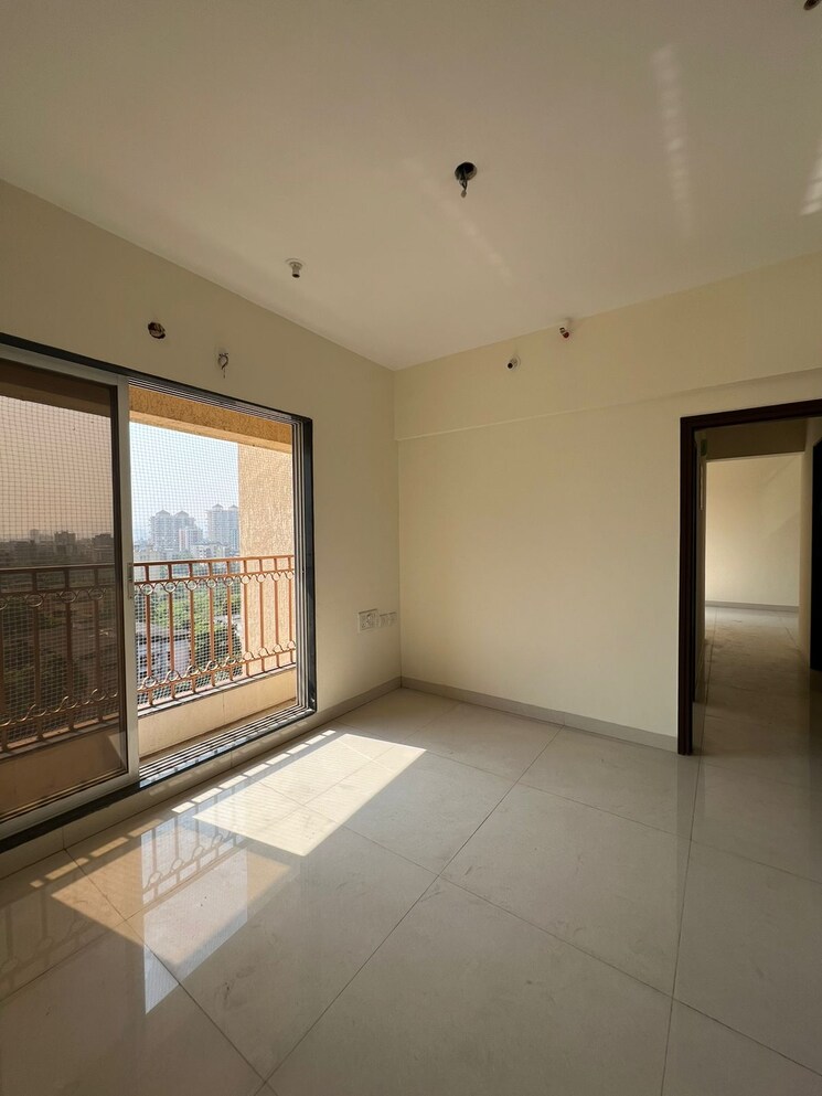 Room, parsik nagar 2 Bedroom 950 Sq.Ft. Apartment In Parsik Nagar Thane 9030455