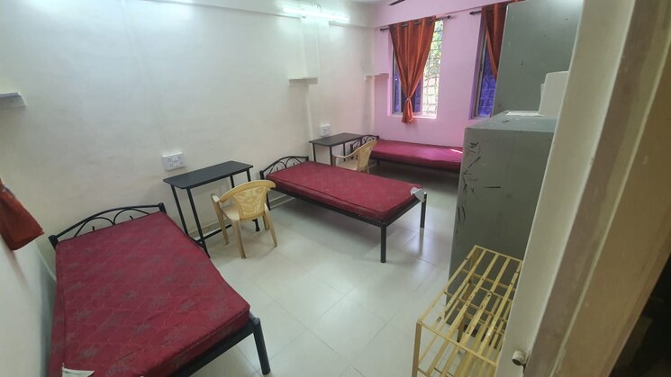 Room, fergusson college road Pg For Boys & Girls In Fergusson College Road 9030442