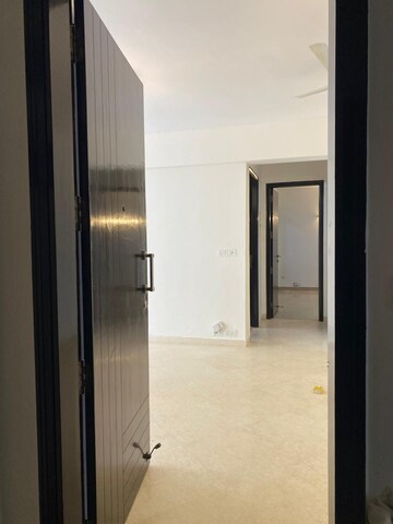 Building Lobby in 2 BHK Apartment at Eros Kenwood Tower, Sector 39 – for Rent