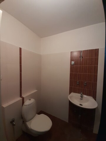 Bathroom in 3 BHK Apartment at My Fortune Pride, Banjara Hills – for Rent