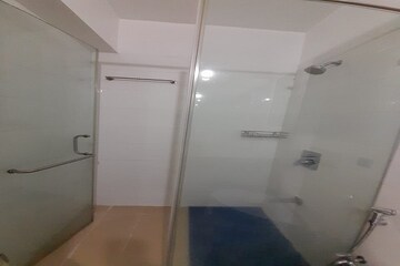 Bathroom in 2 BHK Apartment at Godrej The Trees, Vikhroli East – for Sale