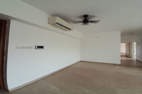 2 BHK + Pooja Room,Servant Room Apartment For Sale in Godrej The Trees