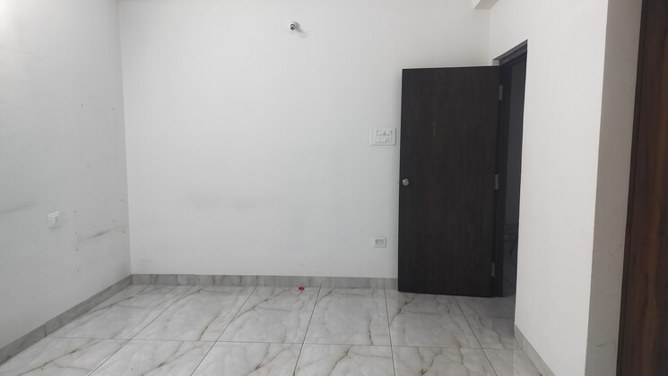 Room, jubilee hills 3 Bedroom 1900 Sq.Ft. Apartment In Jubilee Hills Hyderabad 9030572