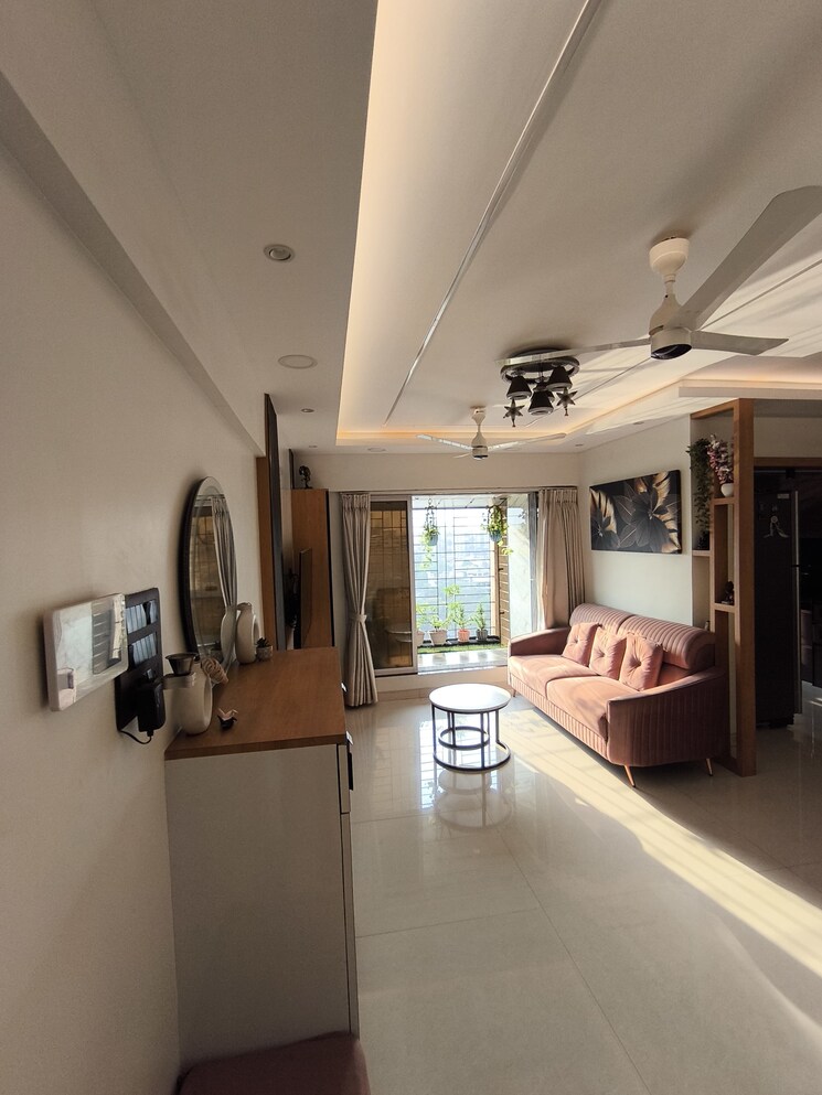 Living Room, saptashree-naikwadi 3 Bedroom 1002 Sq.Ft. Apartment In Gokhale Road Thane 9030612