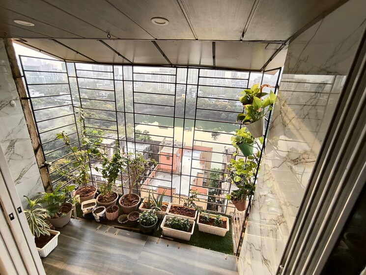 Balcony, saptashree-naikwadi 3 Bedroom 1002 Sq.Ft. Apartment In Gokhale Road Thane 9030612