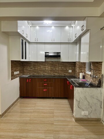 Kitchen in 2.5 BHK Apartment at Amrapali Tropical Garden, Tech Zone 4 Greater Noida – for Rent