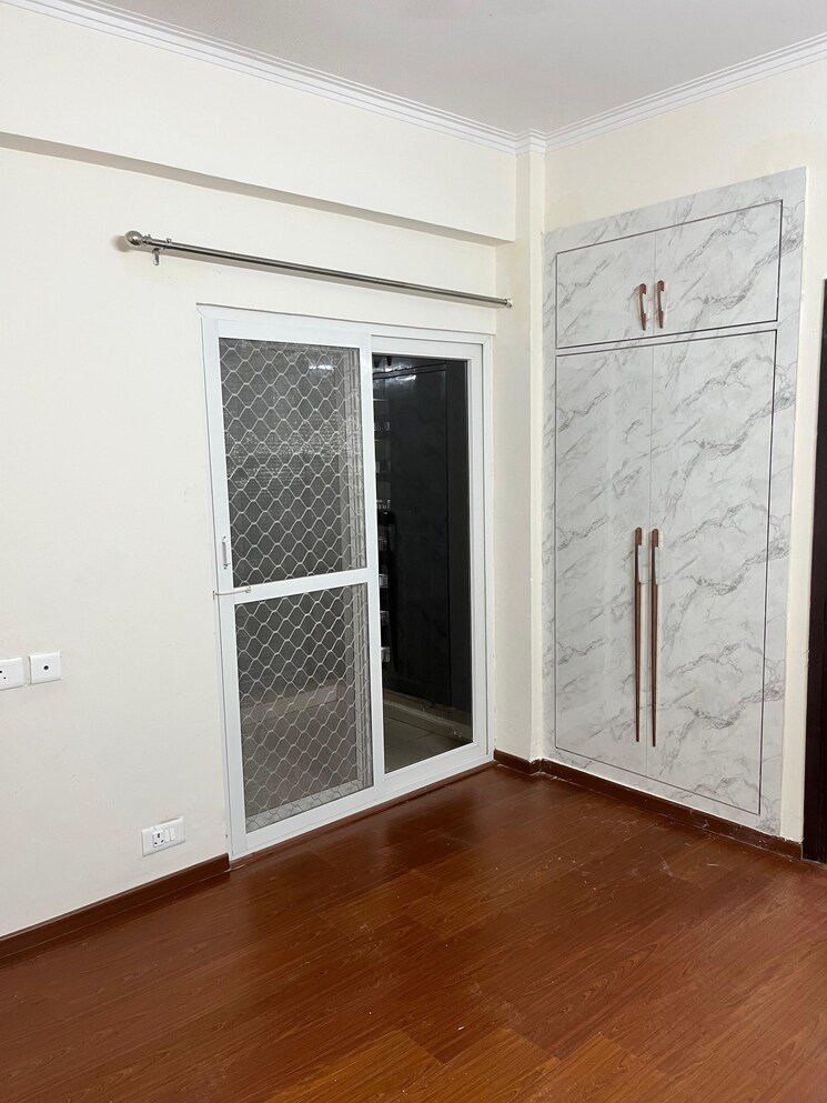 Room, amrapali-tropical-garden 2.5 Bedroom 980 Sq.Ft. Apartment In Tech Zone 4 Greater Noida Greater Noida 9030618