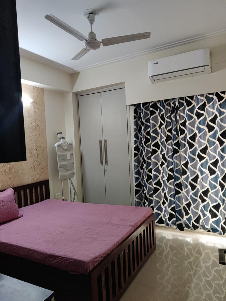 Bedroom, jm-orchid 3 Bedroom 1472 Sq.Ft. Apartment In Sector 76 Noida 9030613