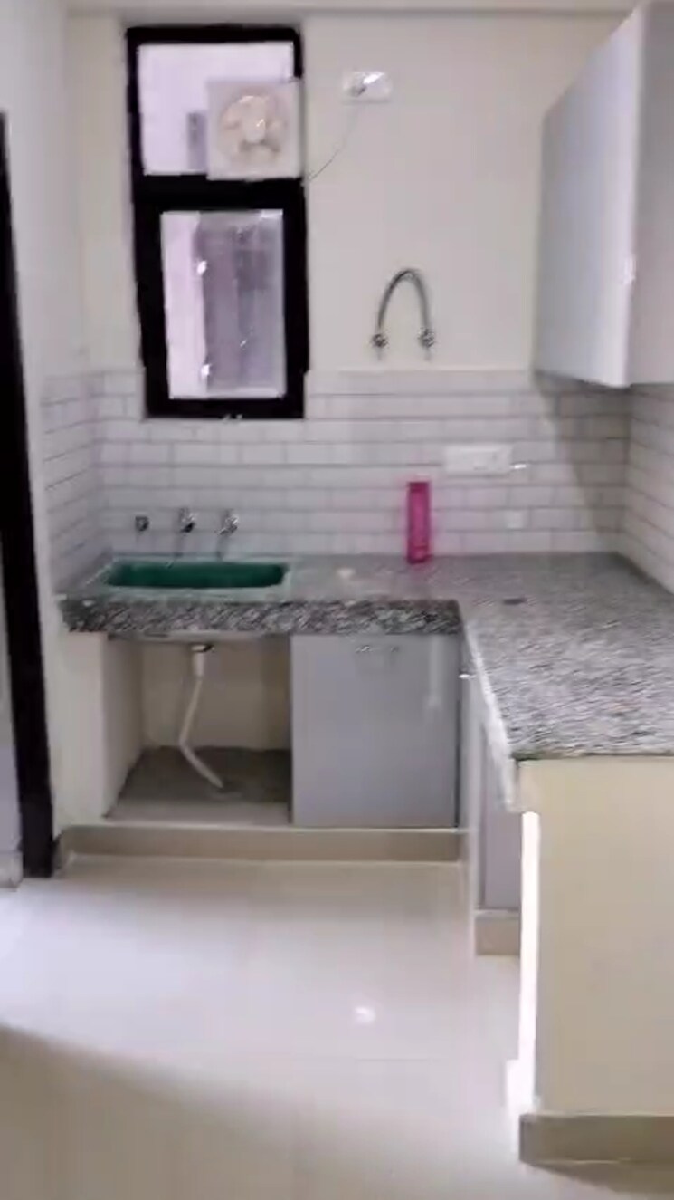 Kitchen, amolik-sankalp 3 Bedroom 851 Sq.Ft. Apartment In Sector 85 Faridabad 9030708