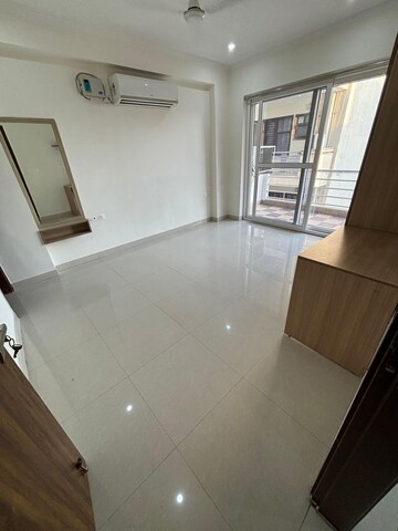 Kitchen in 2 BHK Builder Floor at Sector 47 – for Rent