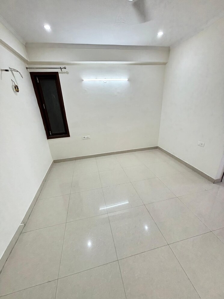 Kitchen, sector 47 2 Bedroom 1600 Sq.Ft. Builder Floor In Sector 47 Gurgaon 9030683