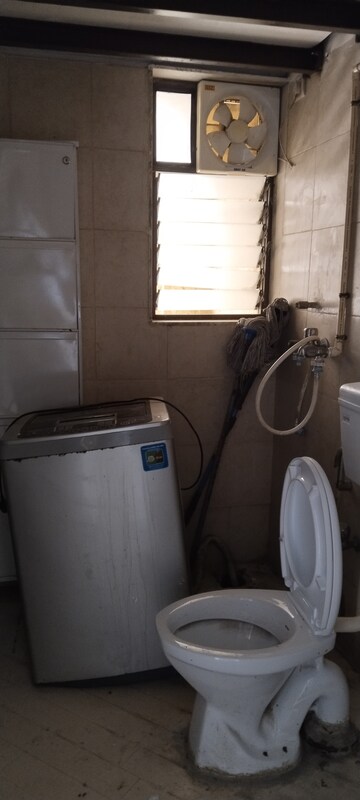 Team Area in 2 BHK Apartment at Orbit Terrace, Lower Parel – for Rent