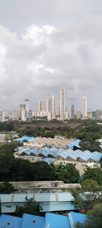 2 BHK Apartment For Rent in Orbit Terrace, Lower Parel