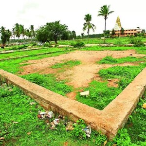  Plot For Sale in Sector 57