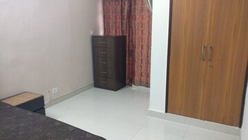 Room in 3 BHK Apartment at Vasant Kunj – for Rent
