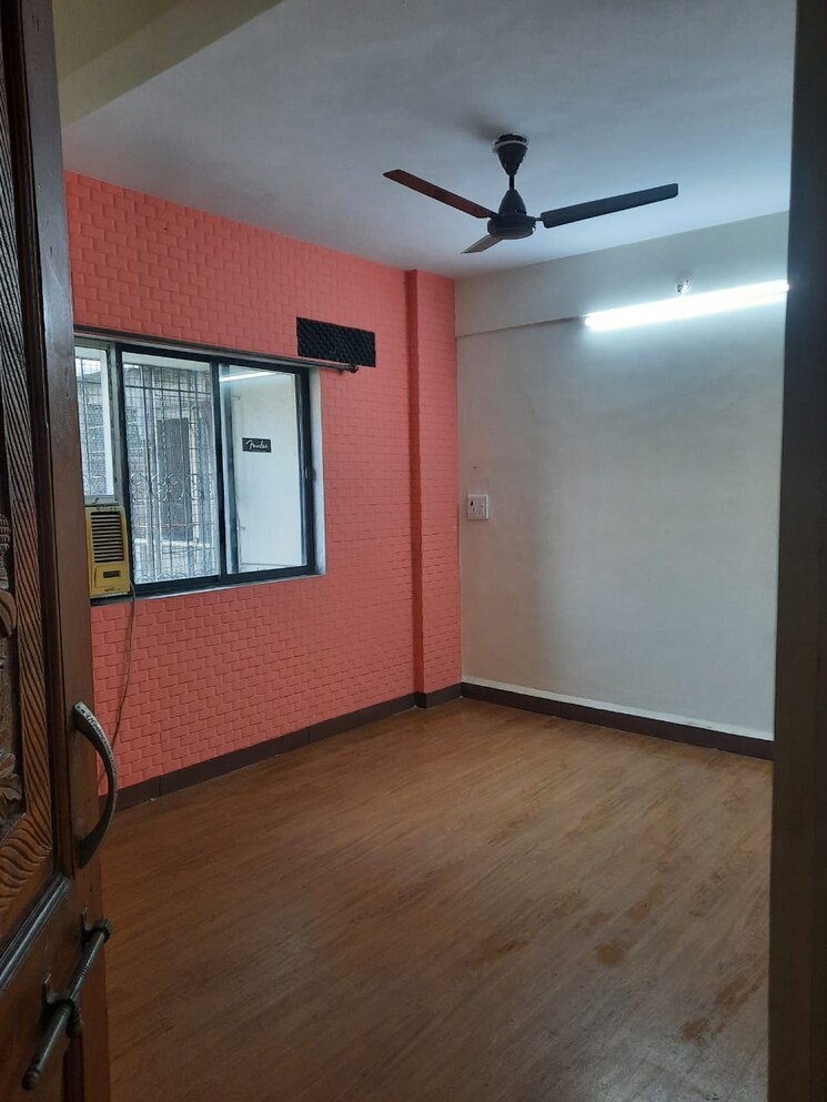 Room, flower-valley-complex 3 Bedroom 13000 Sq.Ft. Apartment In Khopat Thane 9030697