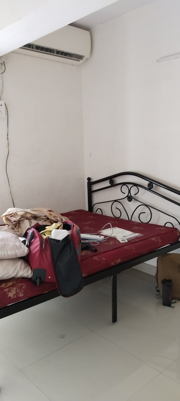 Bedroom in 2 BHK Apartment at Orbit Terrace, Lower Parel – for Rent
