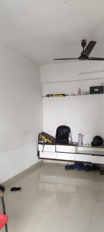 Furnished Amenities in 2 BHK Apartment at Orbit Terrace, Lower Parel – for Rent