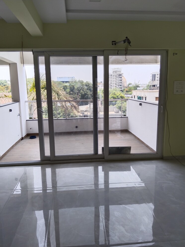 Balcony, dharampeth 3 Bedroom 1350 Sq.Ft. Apartment In Dharampeth Nagpur 9030724